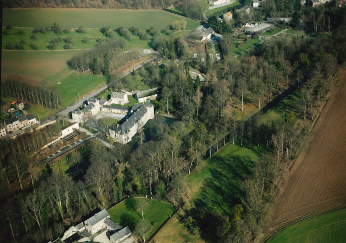 Anhée. Vues aériennes.