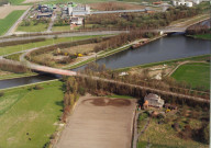 Saint-Ghislain. Zoning industriel de Hautrage. Pont des routes de Mons et de Wallonie.