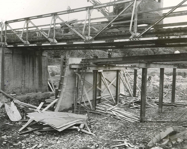 Reconstruction pont