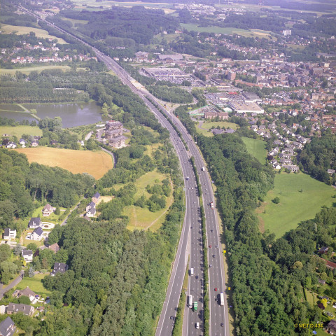 Wavre. Bierges. N4 et N238.