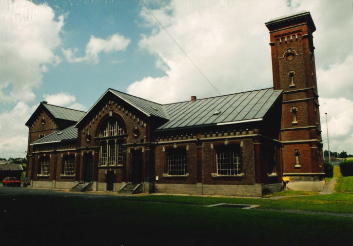 Le Roeulx. Thieu. Ascenseur n°4. Bâtiments de service.