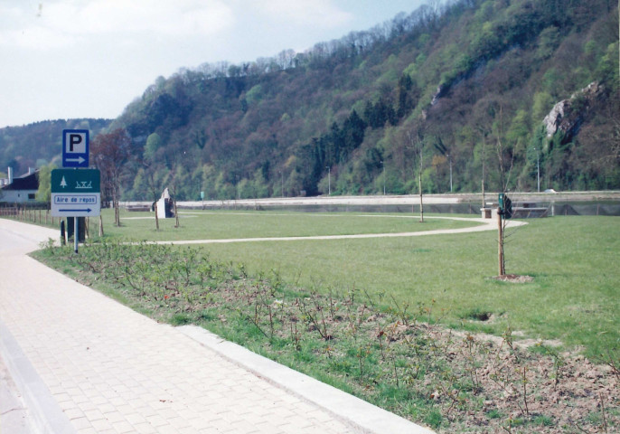 Braine-Le-Château. Wautier-Braine. E19. Renforcement des structures sous le viaduc.