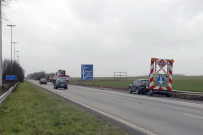 Villers-le-Bouillet. Chantier mobile du SIPP sur l'autoroute.