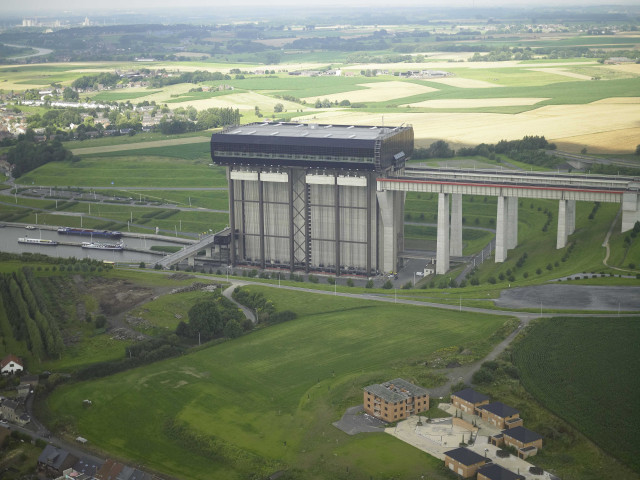 Le Roeulx. Ascenseur de Strépy-Thieu.