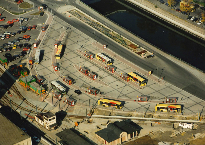 Charleroi. Gare des bus TEC.