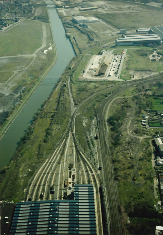 Charleroi. Montignies-sur-Sambre. Atelier de traction de la SNCB.