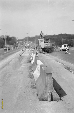 Wavre. E411. Destruction du pont-routier sur la RN 238.