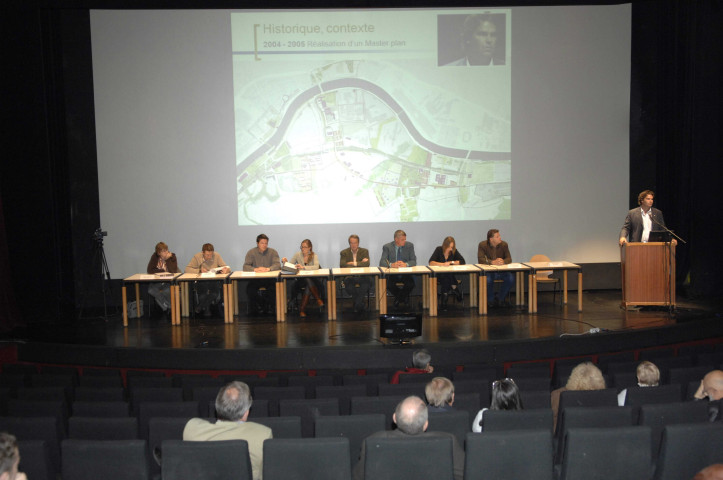 Seraing. Conférence d'Alain Mathot sur les captages d'eau.