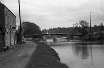 Lobbes. Pont sur la Sambre.