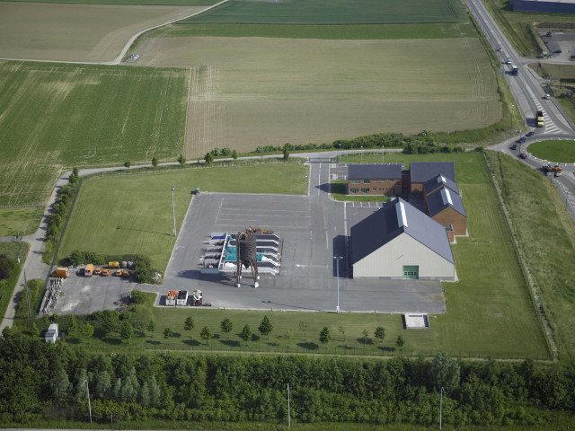 Ath. Ghislenghien. Régie autoroutière D141-21, rue du Château d'Eau, 1.