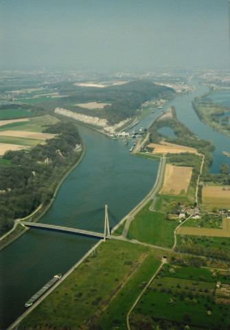 Visé. Lanaye. Complexe des écluses.