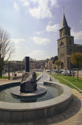 Ans. Place Nicolay. Aménagements urbains.