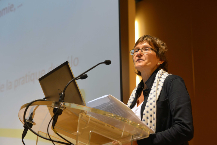 Namur. Palais des congrès. Présentation du plan "Wallonie cyclable" en présence de M. le ministre Henry.