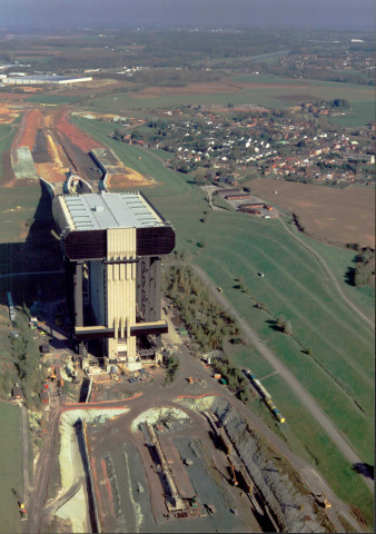 Strépy-Thieu : Ascenseur funiculaire évolution des travaux