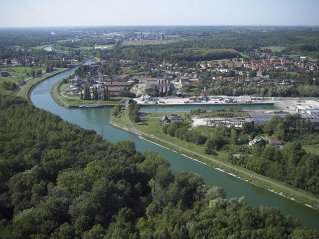Saint-Ghislain. Darse de Baudour.