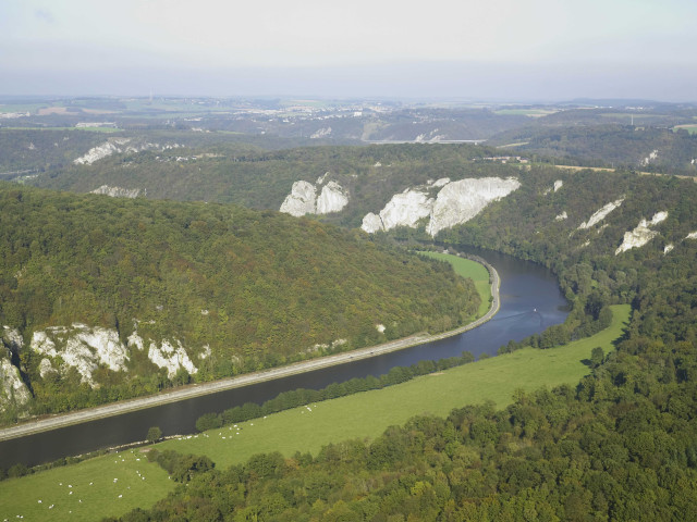 Hastière. Hastière-par-delà. Vues aériennes.