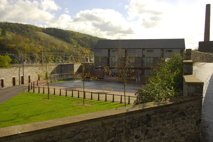 Dinant. Bouvignes-sur-Meuse. Habitations sociales.