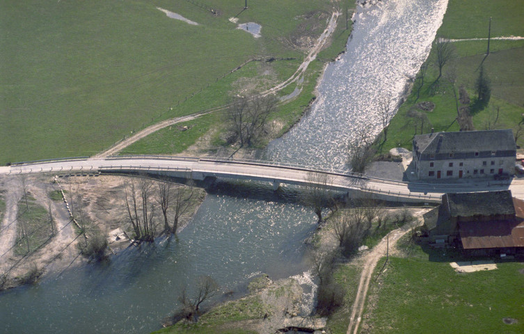 Durbuy. Grandhan. Pont de "Chêne à Han".