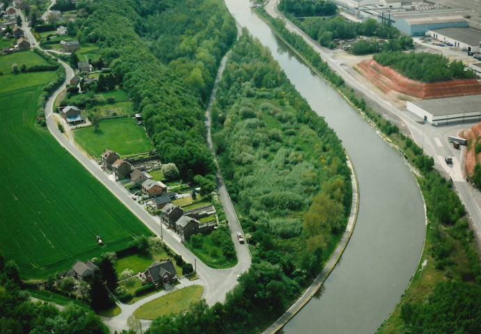Jemeppe-sur-Sambre. Soye. Rive droite de Meuse.