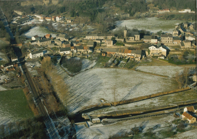 Walcourt. Vues générales de Thy-le-Château.