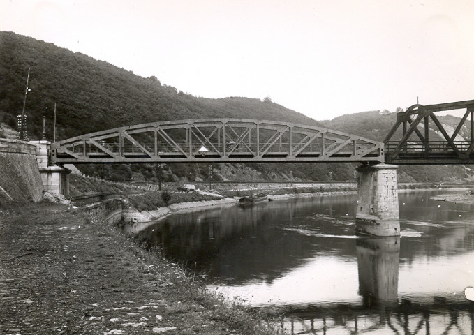 Pont provisoire