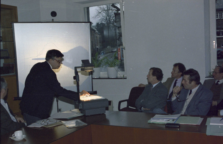 Esneux. Réunion extraordinaire et conférence de presse de la Commission consultative de l'Ourthe.