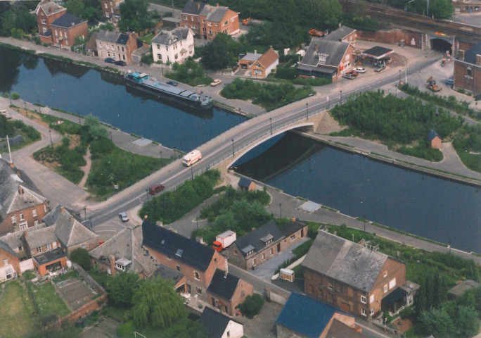 Lobbes. Sambre. Pont-route.