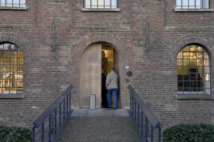 Namur. Moulin de Beez. Colloque sur la commission des arts.