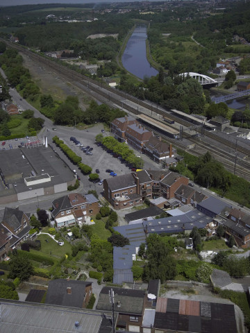Charleroi. Roux. Sonomètre F104. Rue André Renard.