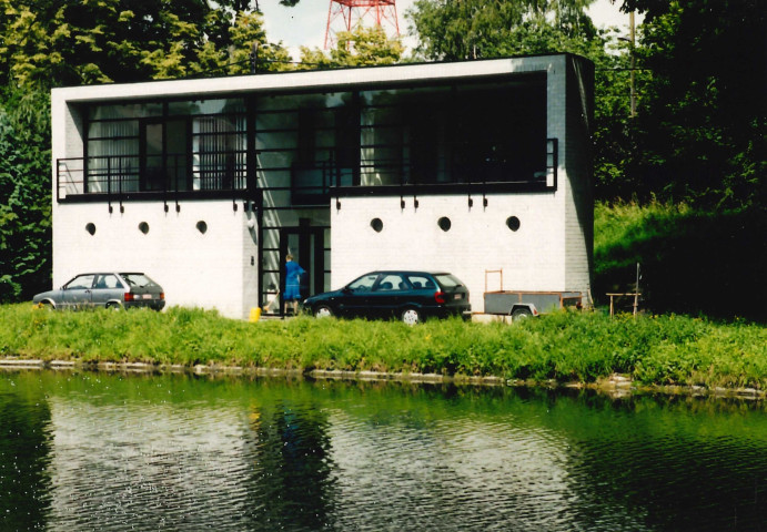 La Louvière. Houdeng-Aimeries. Ascenseur n°2. Bâtiments de service.