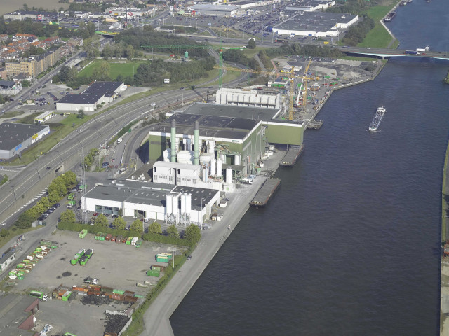 Herstal. Canal Albert. Vues aériennes.