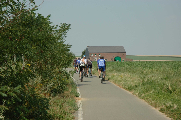 Jodoigne - Hoegaarden. Ancienne ligne SNCB 142.