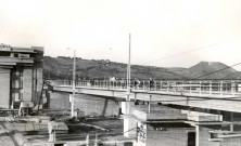 Reconstruction du pont-barrage et de l'écluse