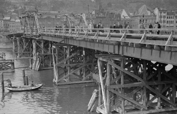Liège. Pont provisoire quai de la Goffe.