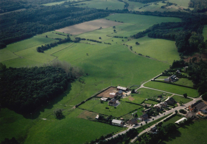 Marche-en-Famenne. Aye. Vues aériennes.