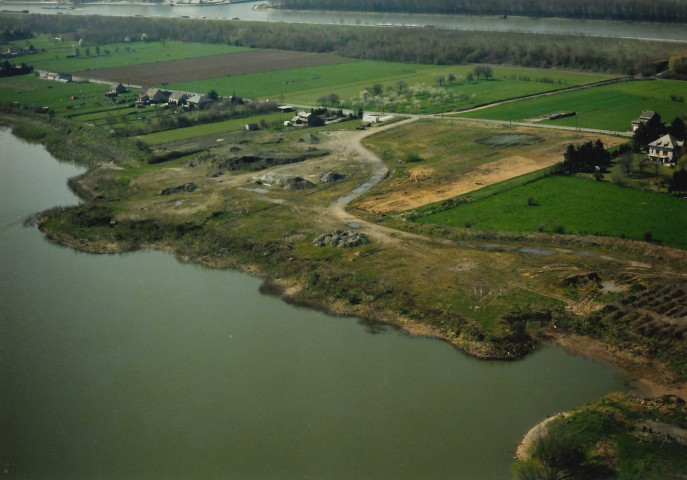Visé. Lixhe. Ancienne gravière de "Nivelle".