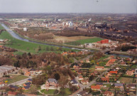 Saint-Ghislain. Tertre. Zoning industriel et pont de la chaussée de Chièvres.