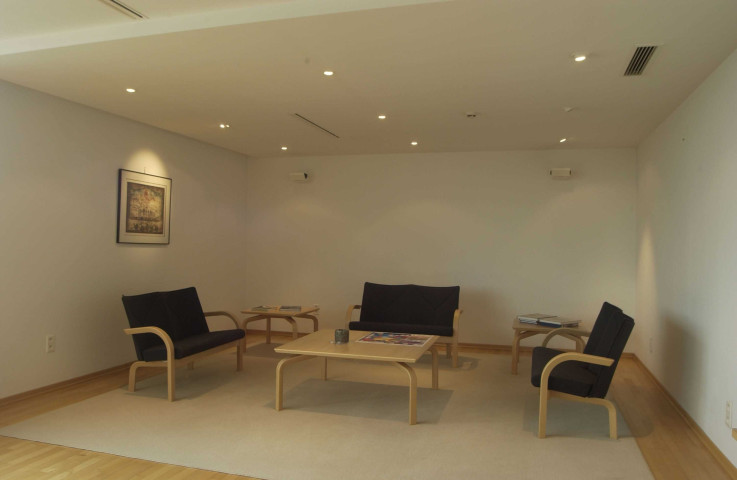 Namur. CAMET. Secrétariat général. Intérieur du bureau. Mobilier.