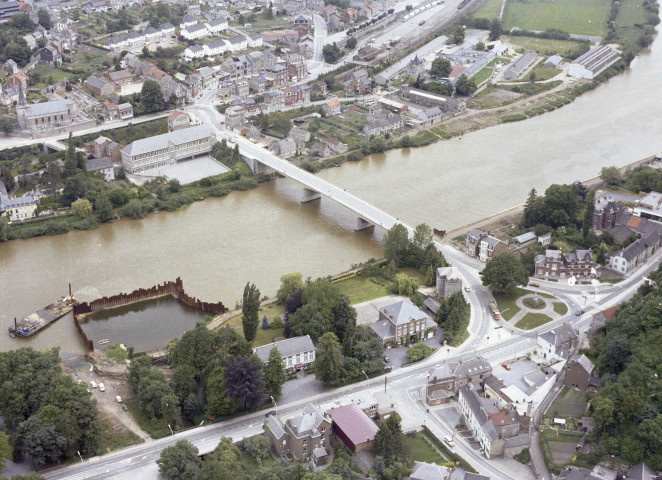 Namêche. La Meuse.