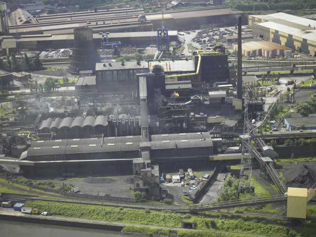 Charleroi. Dampremy. Canal Charleroi-Bruxelles.