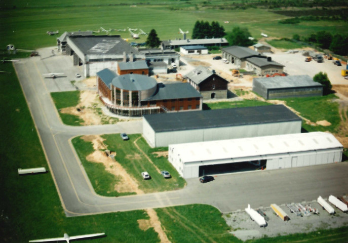 Saint-Hubert. Aérodrome.