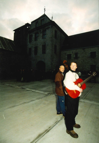 Anthisnes. Journée de l'arbre "Le Chêne". Inauguration de la ferme Saint-Laurent par M. le Ministre Daerden.