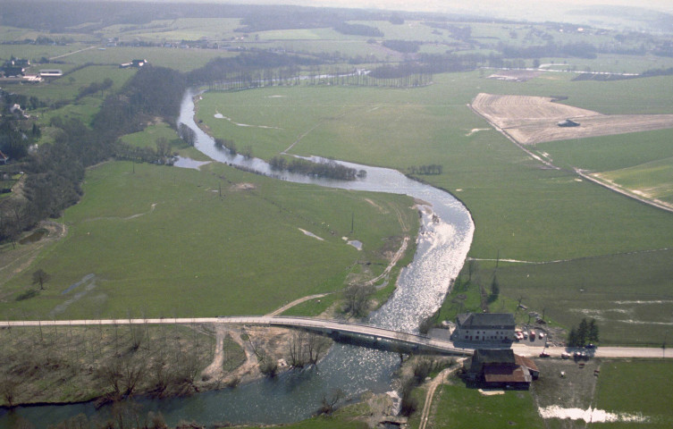 Durbuy. Grandhan. Bassin écrêteur "Chêne à Han" et "Tier de Halette".