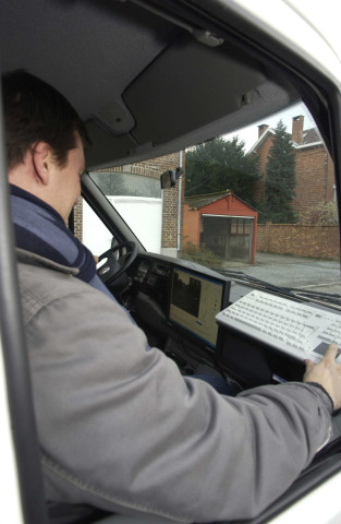 Namur. Saint-Servais. Véhicule inertiel.