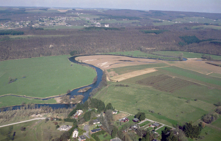 Durbuy. Grandhan. Bassin écrêteur "La Bouverie" et "Sur Coreu".