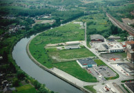 Sambreville. Tamines. Zone portuaire industriel et commercial. Gare.