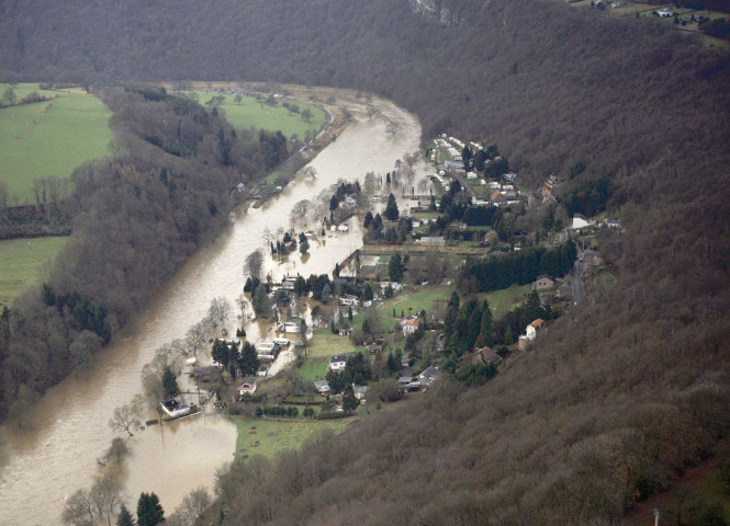 Ourthe en crue.