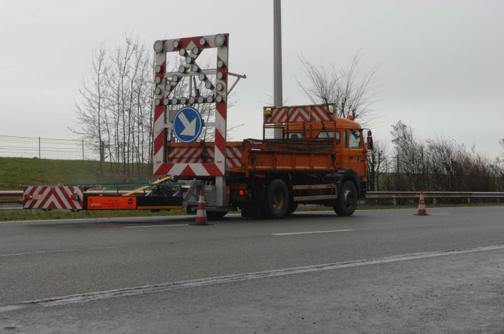 Crisnée. Kemexhe. E40. Sécurité sur les autoroutes (SIPP).