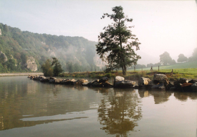 Hastière. Waulsort. Aménagement des berges.