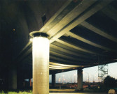 La Louvière. Houdeng-Aimeries. Essais d'illuminations sous le pont-canal du Sart.